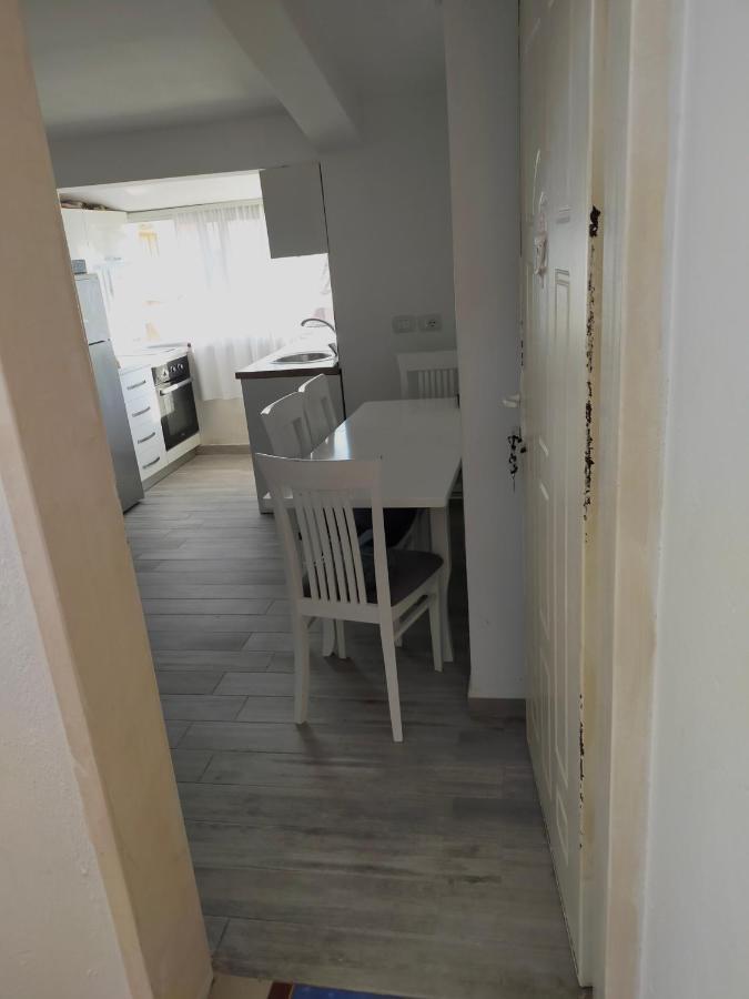 Apartment Mimoza Appartament *
